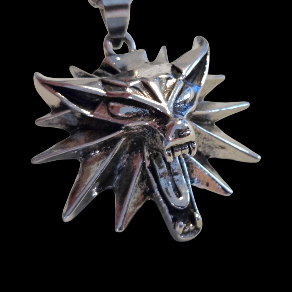 Stainless Steel 22" Witcher Wolf Head Medallion Necklace Pendant - Picture 7 of 7